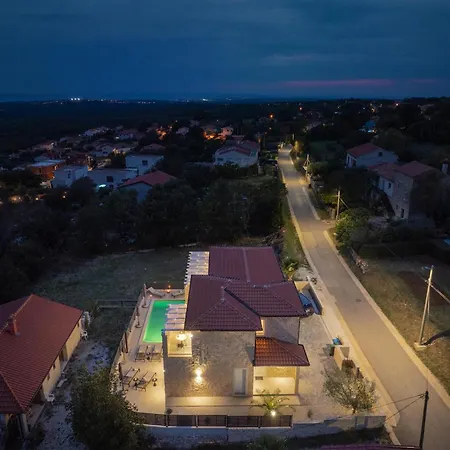 וילה Bella Vista